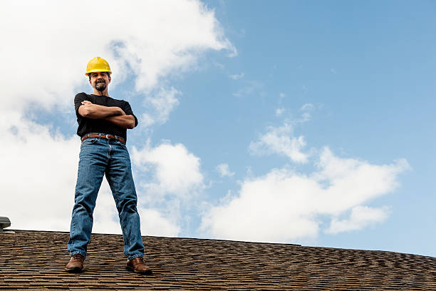 Best Roof Gutter Cleaning  in Colwich, KS